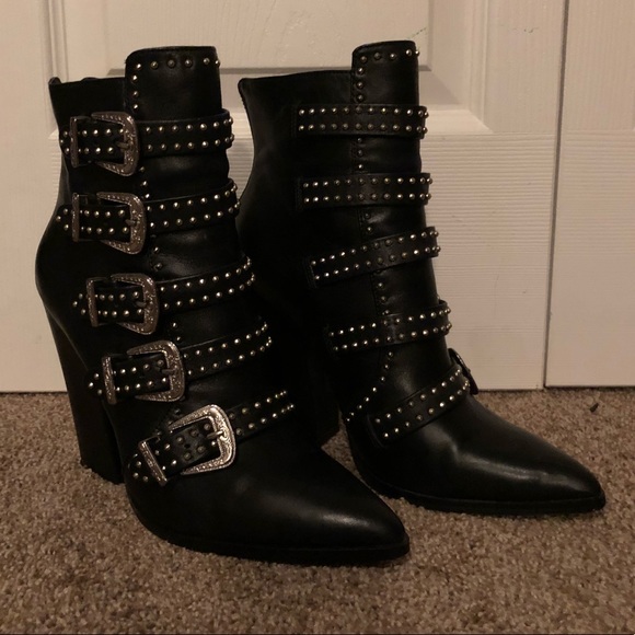 steve madden comet bootie